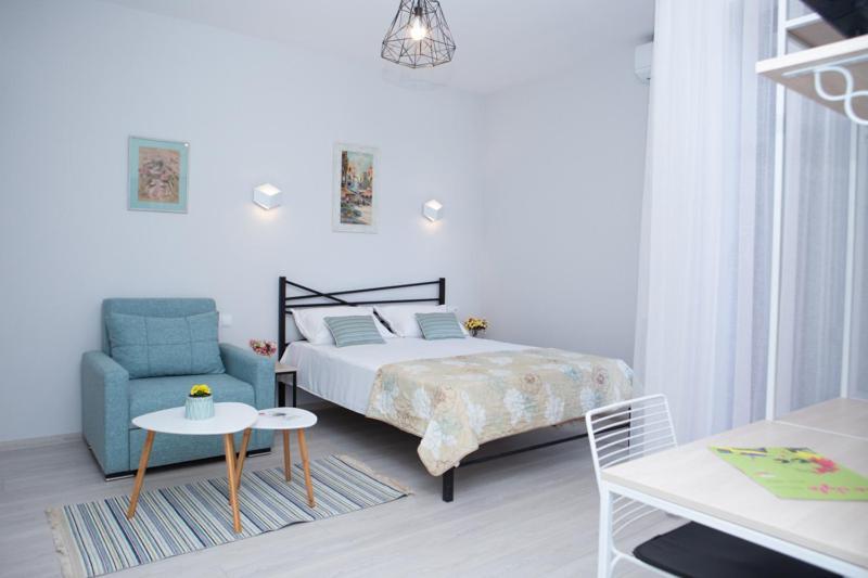 Naike Aparthotel Тбилиси Екстериор снимка