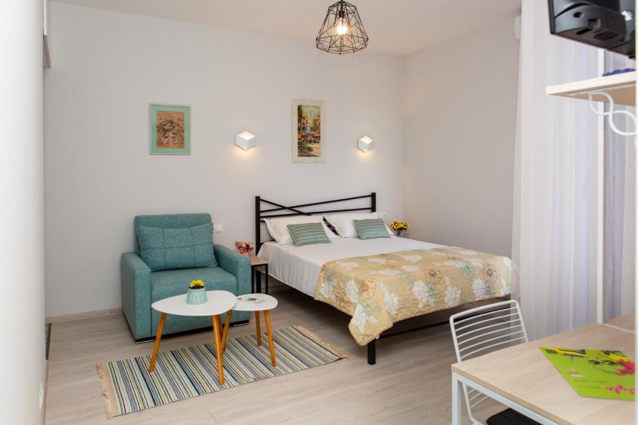Naike Aparthotel Тбилиси Екстериор снимка